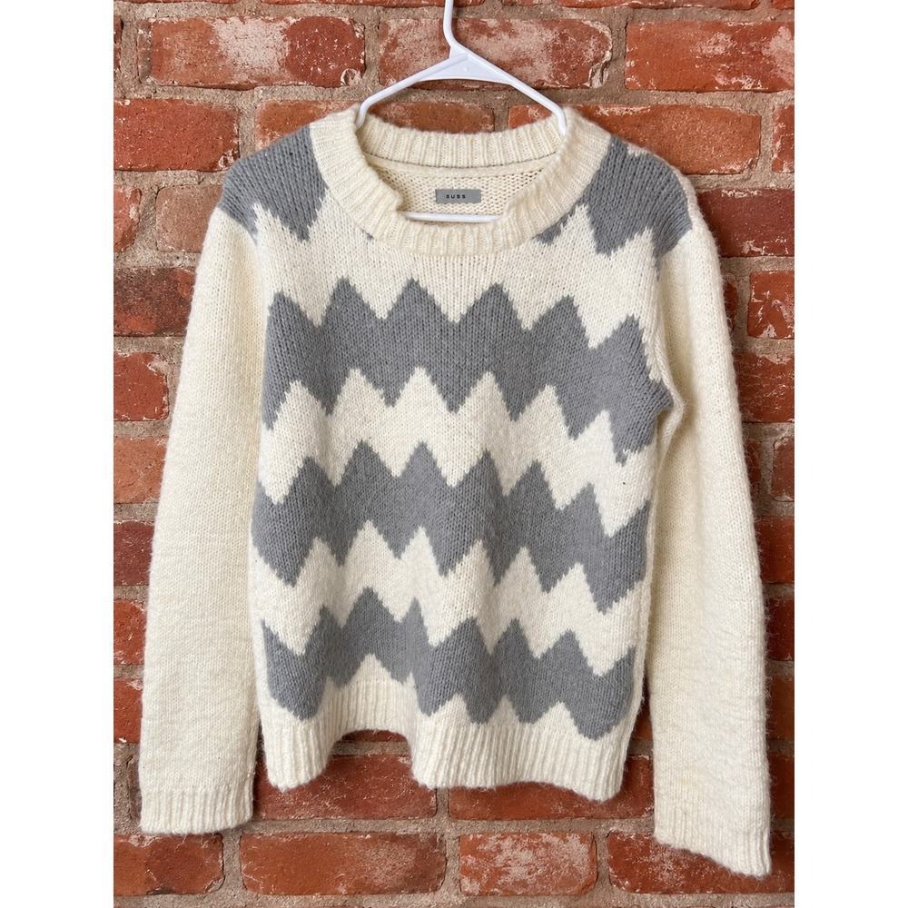 SUSS Alpaca Blend Zigzag Crewneck Sweater Cream Grey Preppy Eclectic Geometric